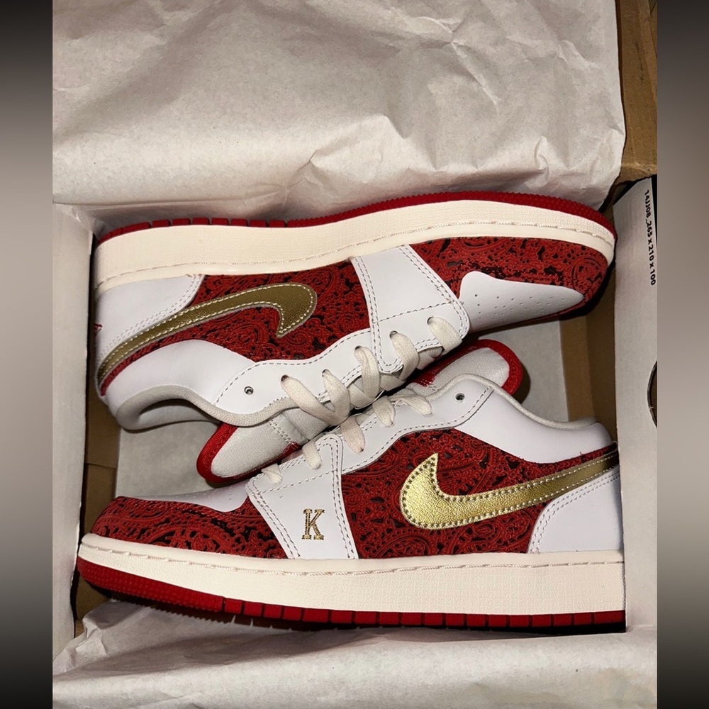 Air Jordan 1 Low “Spades.”